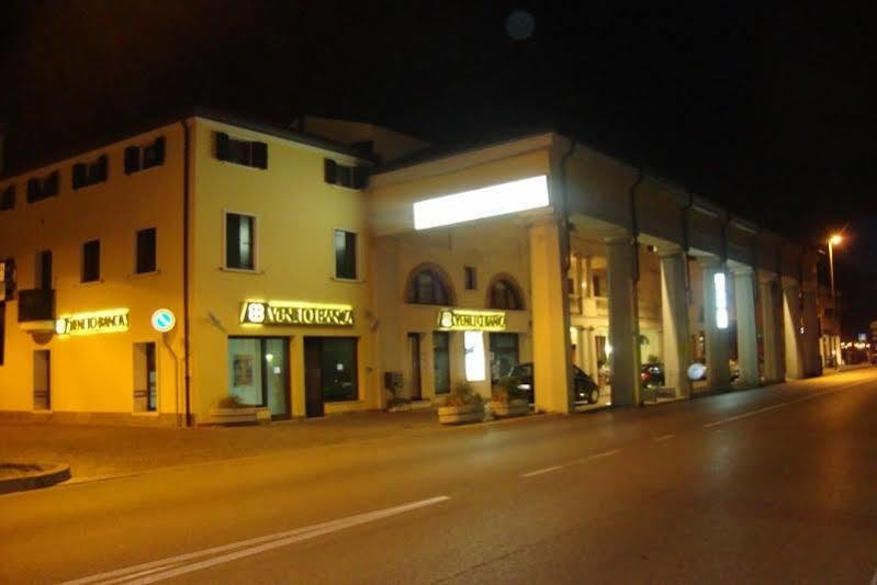 Hotel La Loggia Mestrino Exterior foto